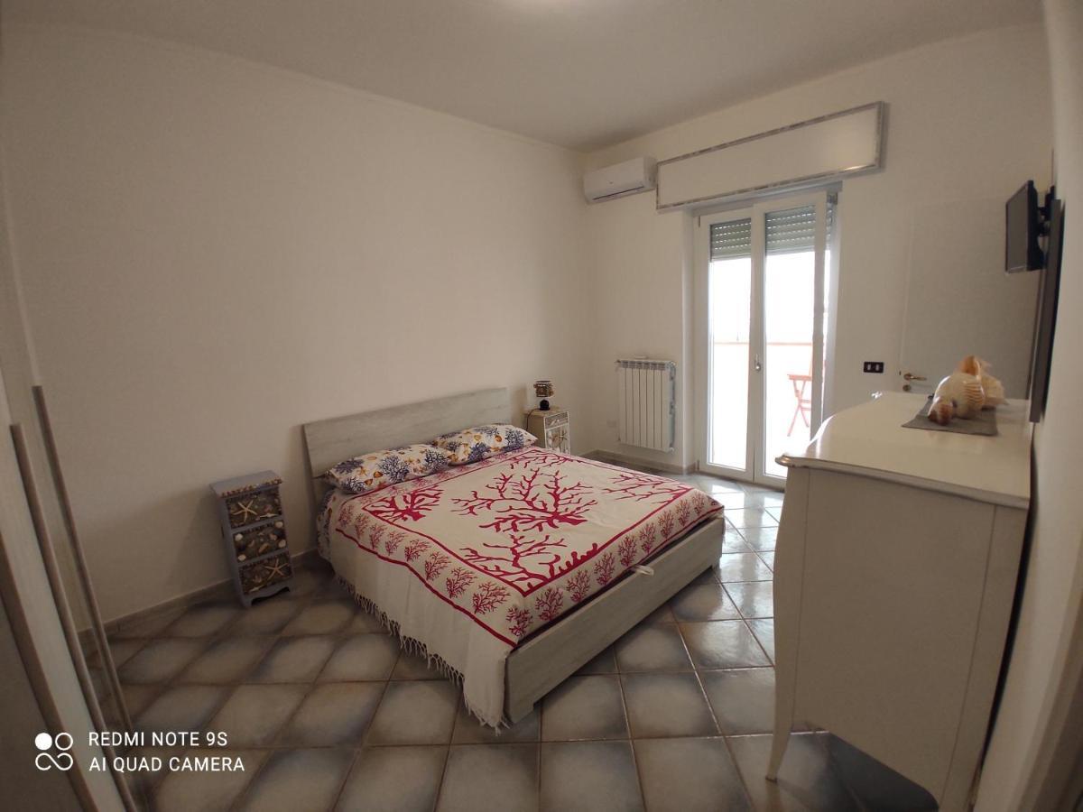 La Casa Del Sole Bed and Breakfast Terracina Buitenkant foto